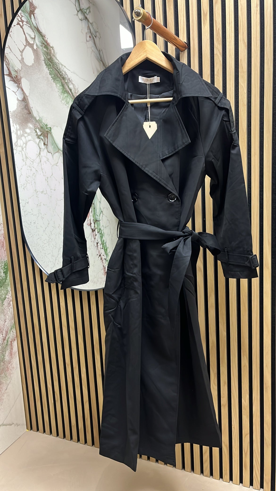 Zwarte Trenchcoat met Ceintuur | Effeny