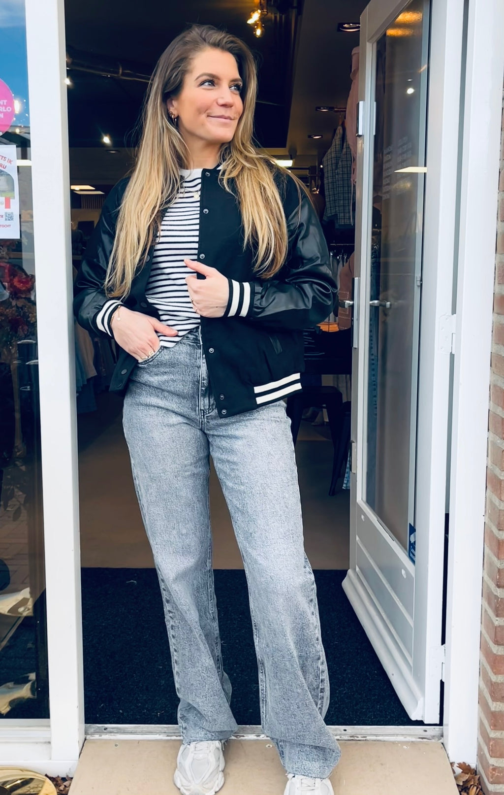 Trendy bomberjacket | zwart