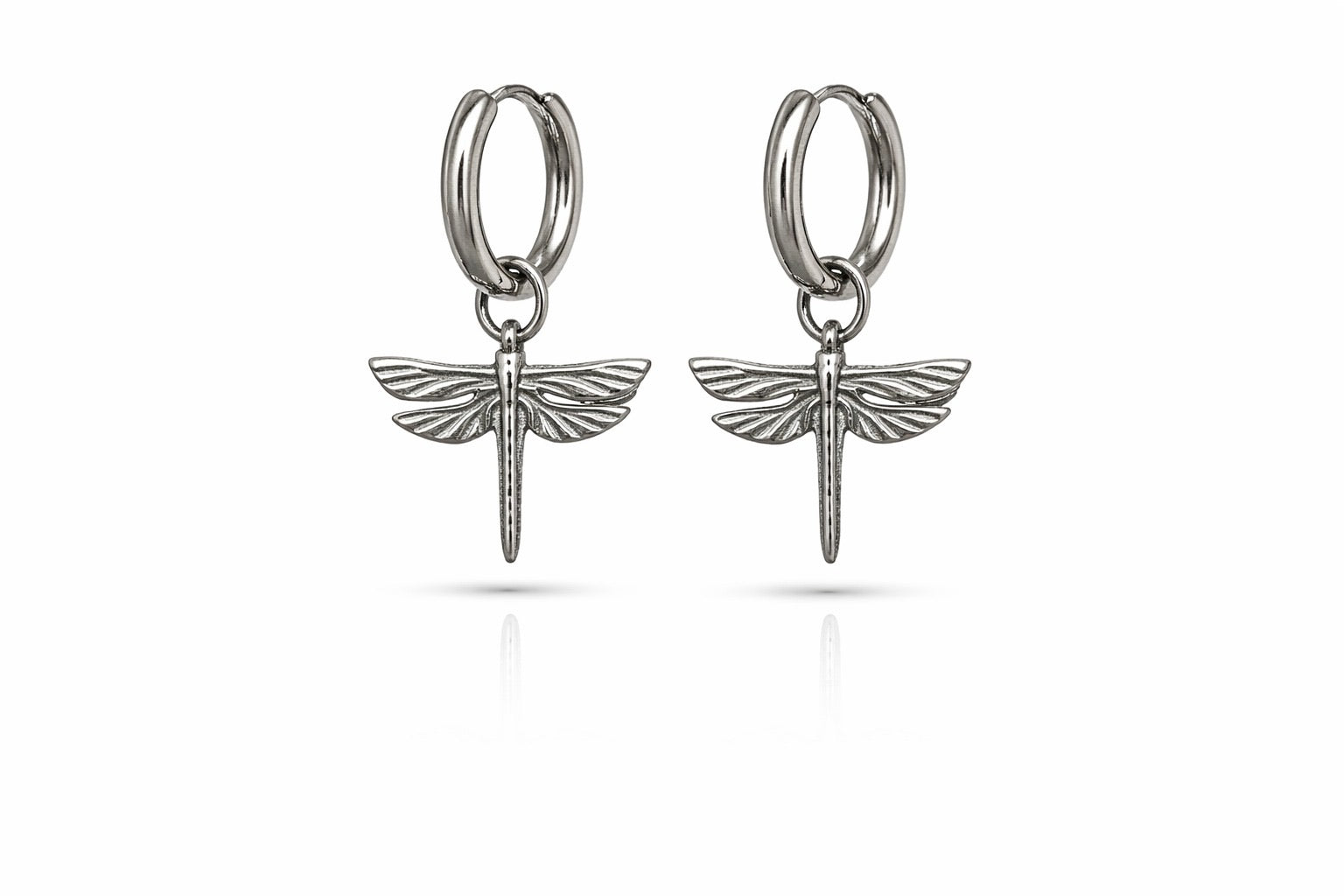 Zilverkleurige Oorringen met Libelle Bedel | Stainless Steel