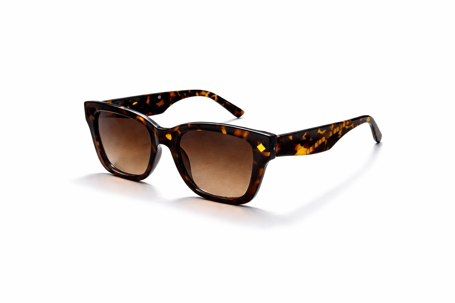 Panterprint Zonnebril Dames | Smal Tortoise Model met Bruine Glazen