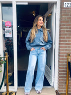 Blauw cropped dames jasje met borstzakken | Trendy kort bomberjack