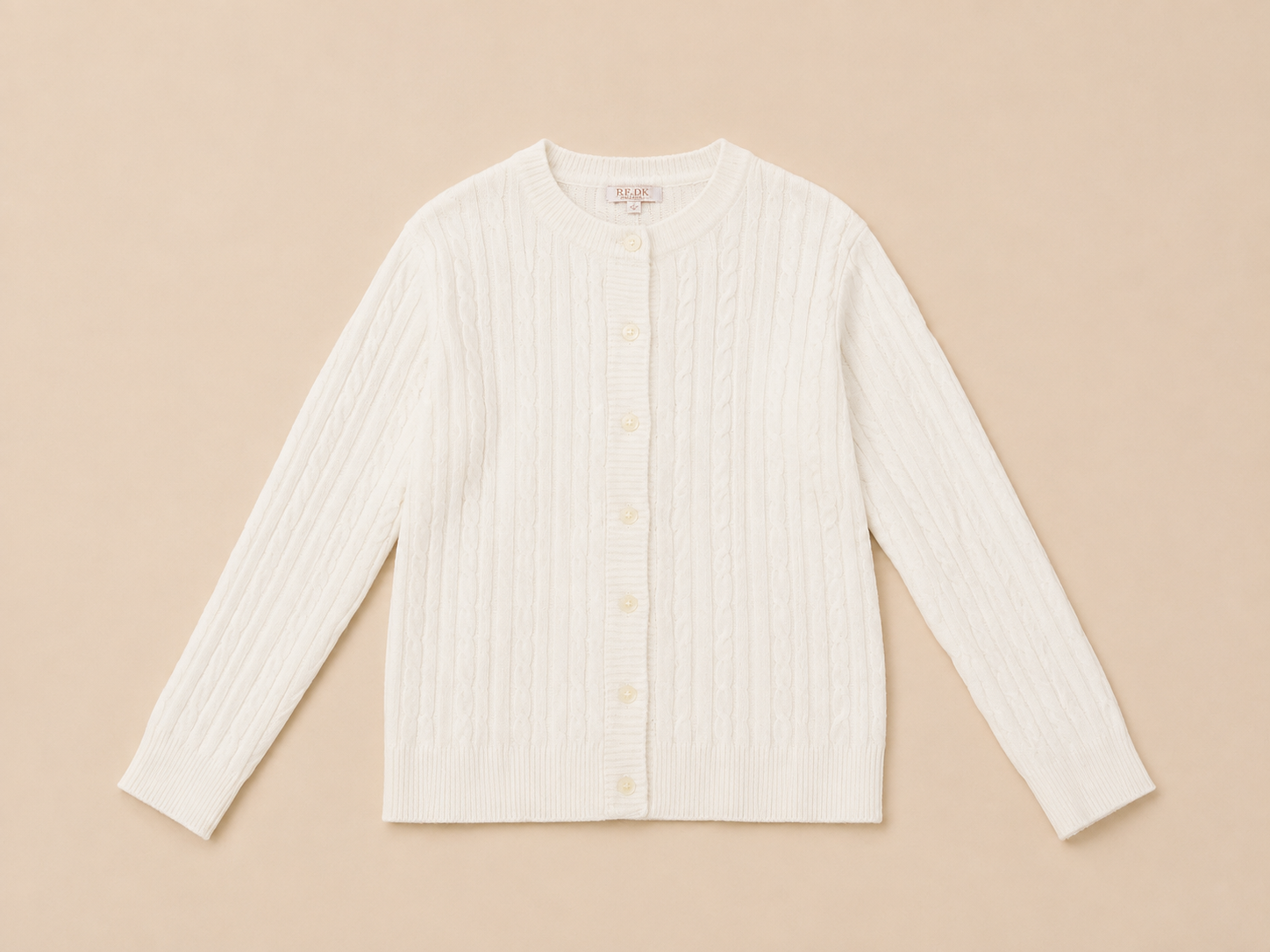 Kabelgebreid Vest met Knopen | Effeny